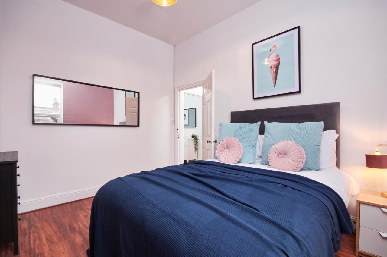 5 Bed House In Leamington Spa Perfect For Contractors With 7 Beds By Purestay - 14 Night Min! Екстер'єр фото