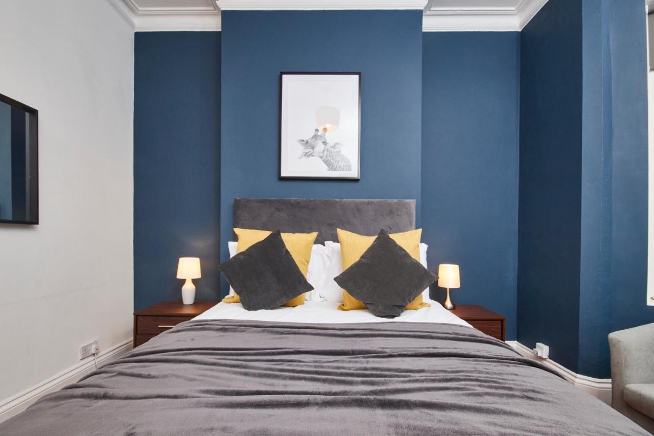 5 Bed House In Leamington Spa Perfect For Contractors With 7 Beds By Purestay - 14 Night Min! Екстер'єр фото