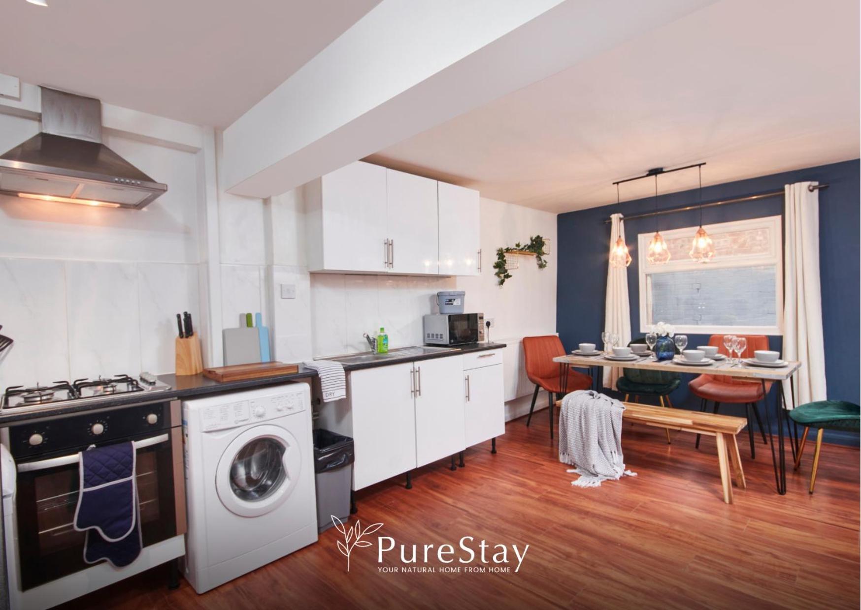 5 Bed House In Leamington Spa Perfect For Contractors With 7 Beds By Purestay - 14 Night Min! Екстер'єр фото