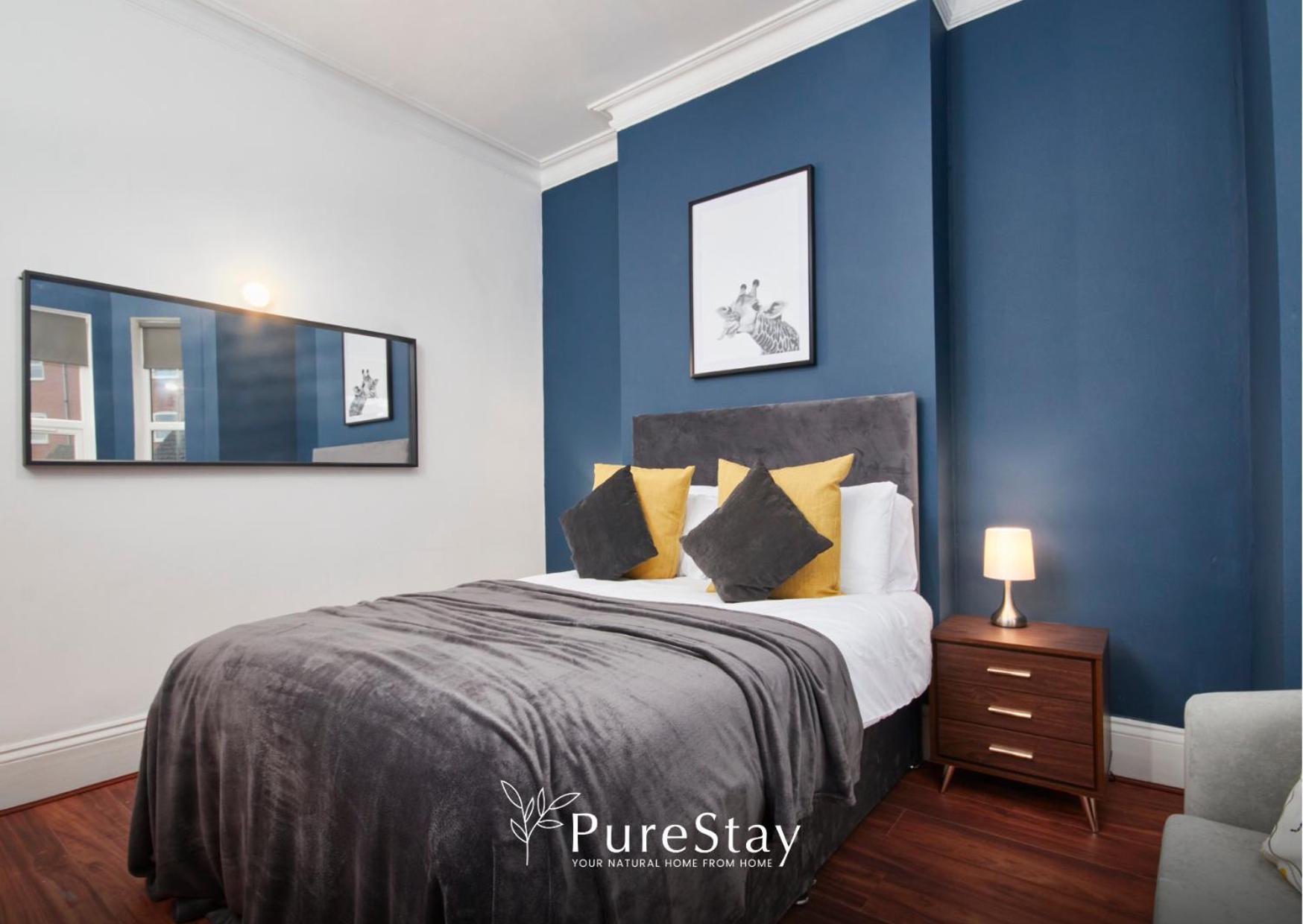 5 Bed House In Leamington Spa Perfect For Contractors With 7 Beds By Purestay - 14 Night Min! Екстер'єр фото