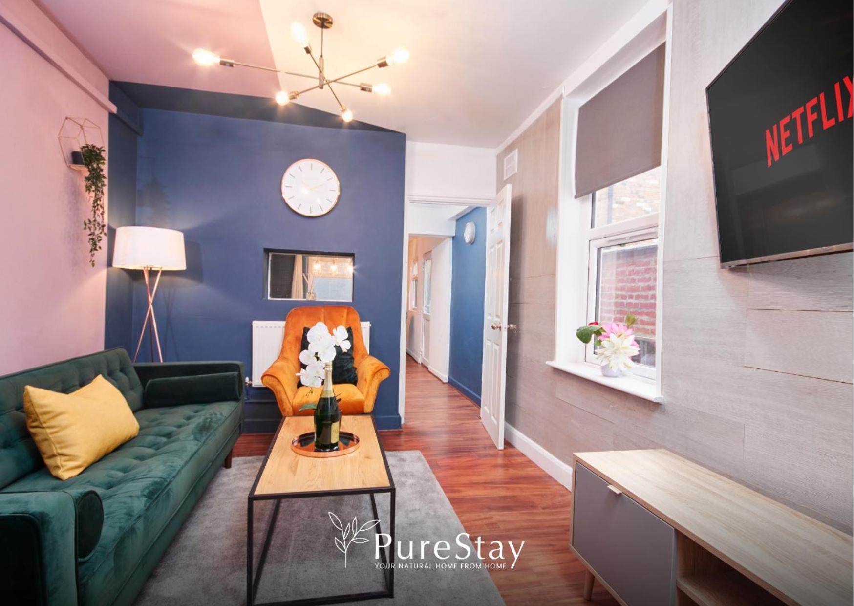 5 Bed House In Leamington Spa Perfect For Contractors With 7 Beds By Purestay - 14 Night Min! Екстер'єр фото
